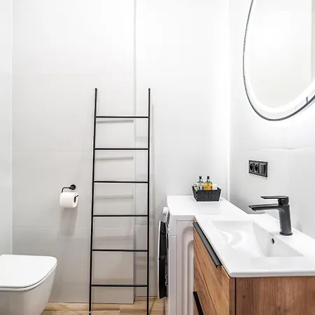 Rentplanet - Przy Centrum Kongresowym